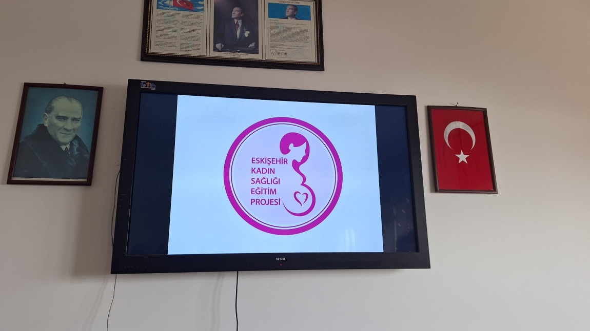Okulumuzda  Eskişehir Kadın Sağlığı Eğitim Projesi Kapsamında Öğrencilerimize Bilgilendirme Yapıldı.
